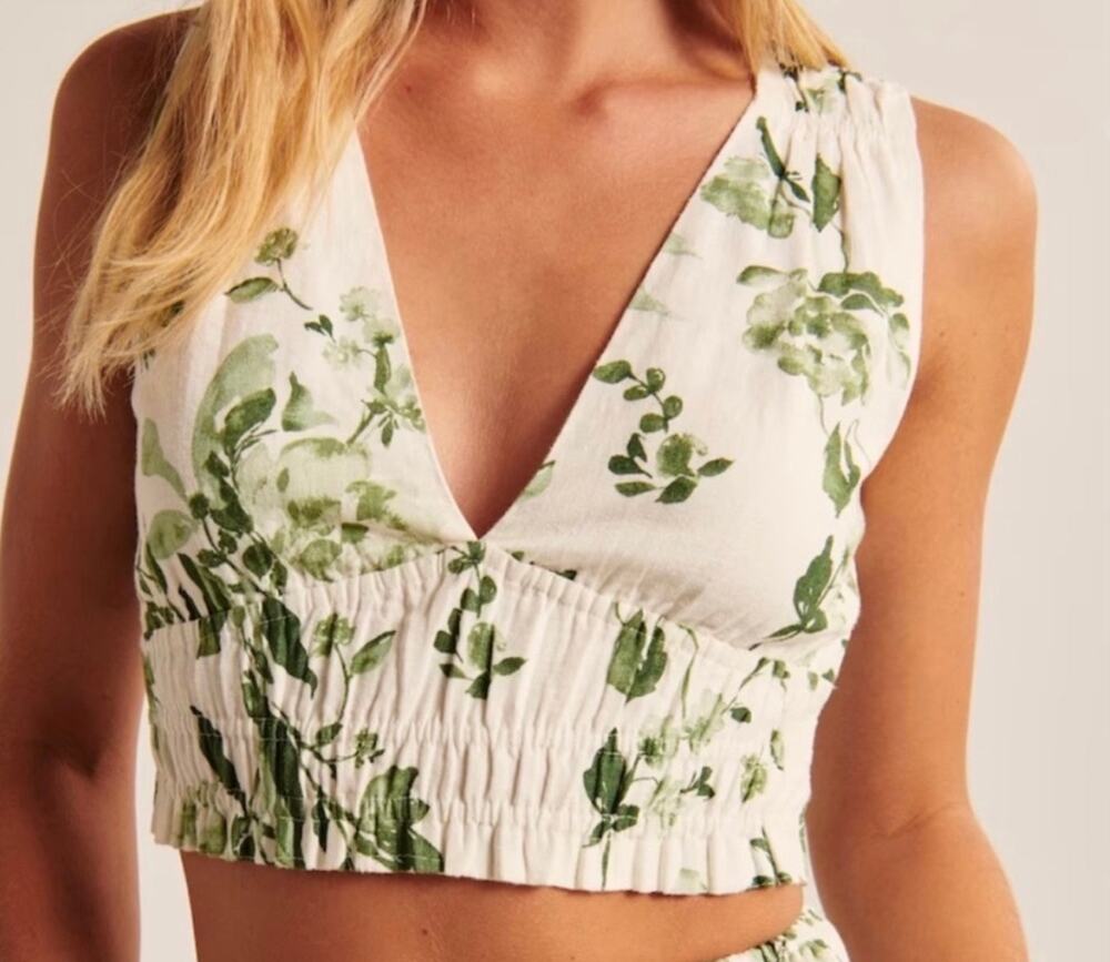 Abercrombie & Fitch Linen Blend Floral Smocked Crop Top Medium Green White